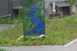 Glasobjekt "Schwarzwasser"